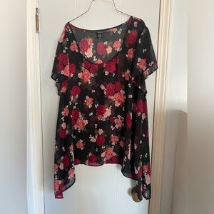 Torrid Black Floral Sheer Short Sleeve Scoop Neck Shirt